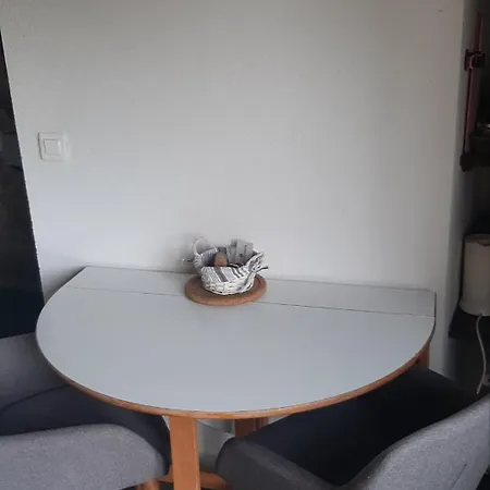 Les Maisons D'en Bas, Piscine Et Jaccuzi * Saint-Remy (Aveyron)