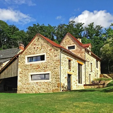 Les Maisons D'en Bas, Piscine Et Jaccuzi Casa vacanze Saint-Remy (Aveyron)