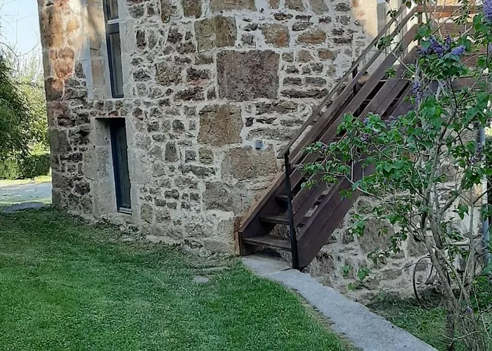 Casa vacanze Les Maisons D'en Bas, Piscine Et Jaccuzi
